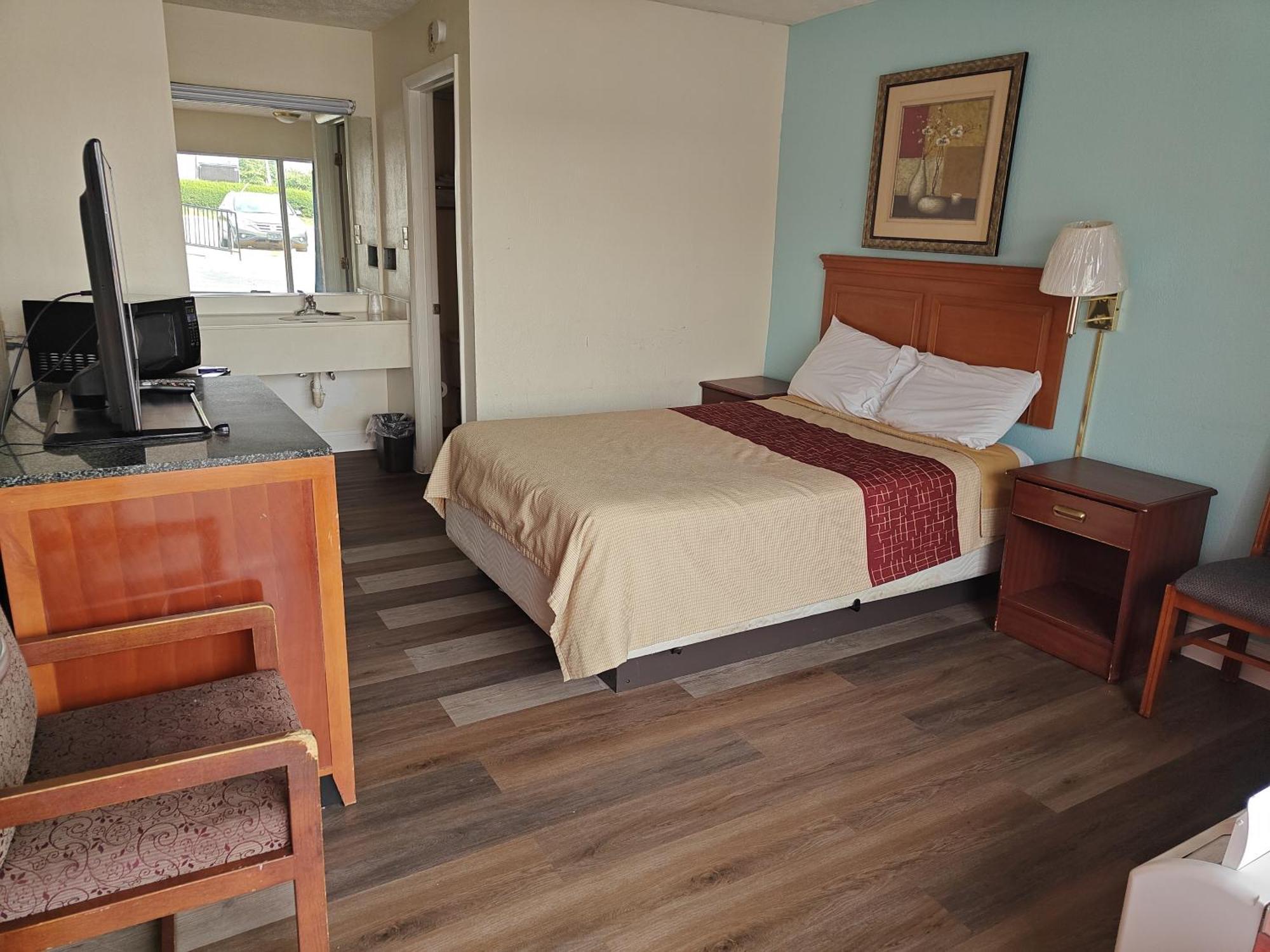 Countryside Inn Motel Ричмънд Екстериор снимка
